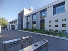 丽都商圈 独门独院独栋3000平 公园附近 环境超好 有燃气