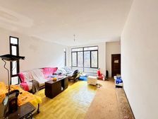 花园180平 联排别墅端户 颐明园 小区中间位置 地铁口