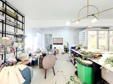 超霸气,南北通透朝向.业主急售1万元好房不等人!