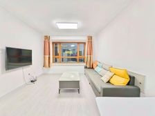 大众中央公园 2室2厅1卫 精装修 75万元