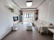 3室2厅 南北通透 满五 住房 电梯房 诚心出售 价格可议