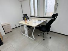 绿创大厦 53平 可以 精装修带家具