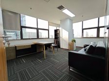 八号线地铁口 唐延新长安广场554平10加1格局35元带家具