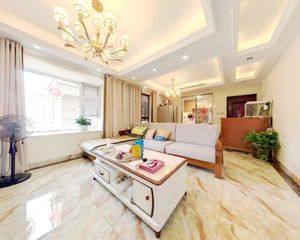 海亮樾金沙 3室1厅 西北