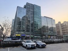 李乃滨推荐洛克时代2层1300平商铺招教育,美容,体检