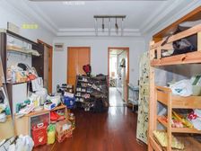 电梯高区,飞机户,大三房,满五税费少。