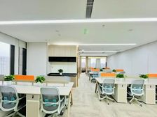 国贸商圈 中环世贸 全新装修 拎包入住 高区出租