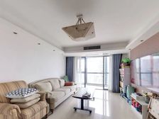 《中介费1个点》《昨晚谈到这个价》五年出一套,俯瞰花园