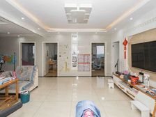 满五省个税钰龙天下南北通透 五房可做六房 急卖 价格可大刀