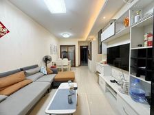 金名都 中高层不爬坡 随时看 诚心出售 可出价·