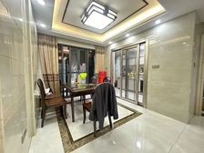 鼎峰国汇山大3居婚房装修朝向采光好电梯房