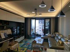 新城金樾精装四房 次新小区 双卫生间 装修好拎包入住