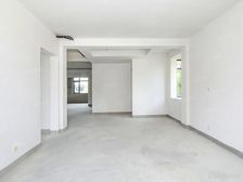 碧云壹零 1300万 4室2厅3卫 毛坯,投资哦!