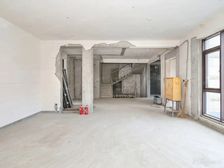 碧云品质小区位置好采光好,联排边套带地下室,院子大