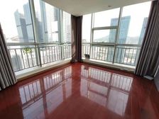 檀香湾200平8万年租精装修双气