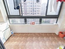 主卧朝南,独立电梯,环境优美,配套完善,南北通透