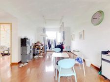 满五一顶复带阁楼视野好带附属车位