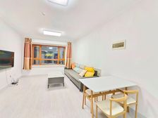 新小区精装修两室 可讲 下楼就是摩天活力城 轻轨站出行便利