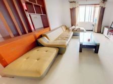 红谷世纪花园B区 楼层好 出行方便 近地铁 南北通透