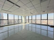 开发区地铁口 万象汇星际中心120平280平350平 阳面