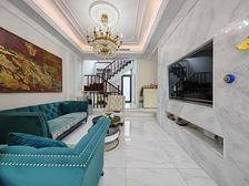 急卖精装联排别墅 豪华装修全屋地暖3房朝南:南北花园