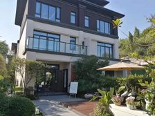 怡心湖 捡漏别墅现房!水电气三通!带前后大花园!包税!急售!