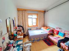 交通便利 近地铁 南北通透 小三居 楼层好 满五