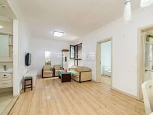 繁华地段,房型正气,闹中取静,刚需好房