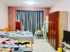 自由港阳面 35万 随时过户