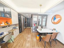 万科翡翠山语 南北通透 双卫生间 产权清晰 精装好房 满二