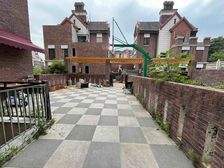 中央香榭 四合院联排别墅 上下四层 送前后大花园 全明地下室