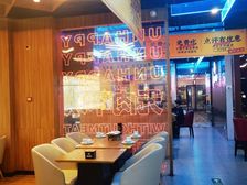 大学附近临街商业招餐饮有燃气现成装修