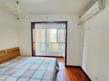 小三房 带电梯 医疗配套成熟 出行方便 楼层好 临地铁