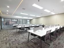 唐延路地铁禾盛京广中心400平(6十50人)建筑面积业主直租