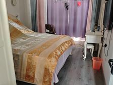 精装全配 可 家具家电全送 送菜地 门口就是菜场 超市