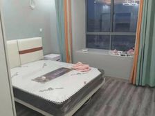 在寂静中品味,在喧闹中生活,此房深情并茂!品质小区