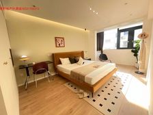 此房满五;南北边套精装修,户型正气,得房率高诚意出售