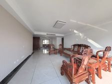 急卖急卖六层洋房 大四室平层 送车位地下室 精装未住 山景房