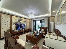 准地铁口 上东国际三期 145平4居 南向豪华装修 拎包入住