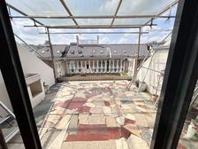 新理想花园 买一层送一层 使用面积180平 在送30平露台