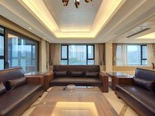 两梯一户大平层,税费各付,一手买进从未入住,双车位