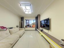 建业尚悦居;业主诚心出售,双卫小三房,小区环境好。