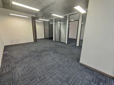 来广营诚盈中心办公室100平精装2方正使用率高特惠出租