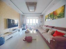 精装修 南北通透 户型方正 中高楼层 诚意出售