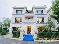 地铁1号线支线 青龙湖 临湖独栋 两倍使用面积 独立电梯