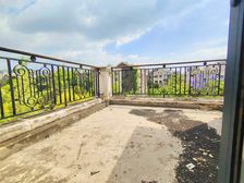 滇池 NE法式联排端户带300平私家大花园 诚心急售