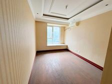 海尔格林小镇风笛庭院 满五 环境好 南北通透 精装可拎包入住