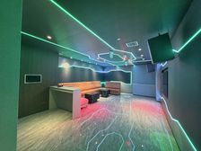 农业南路整层00平精装修出售带全部家具拎包办公