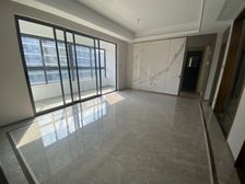 保亿湖风晓园 大横厅 180万精装修 凤凰楼层