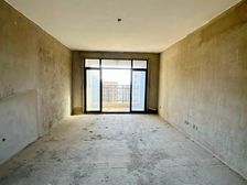 南北通透 商品房 楼龄新 交通便捷 有电梯 中间楼层采光好